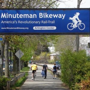arlington-minuteman-bikeway-feature arlington-minuteman-bikeway-feature